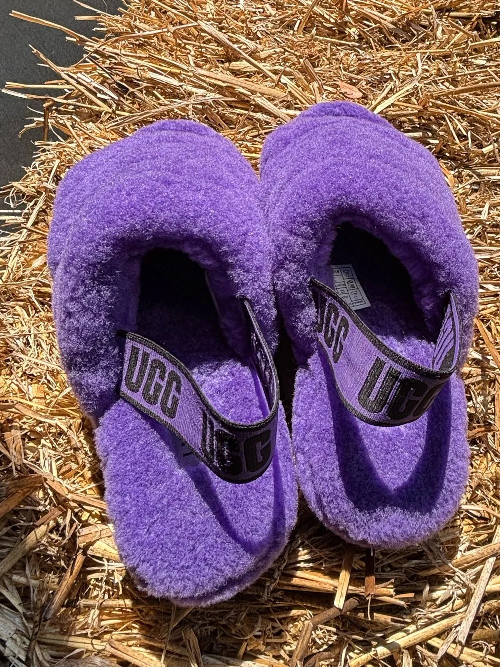 UGG Kids Purple Fuzzy Slide Sandals with Logo Strap Size 6